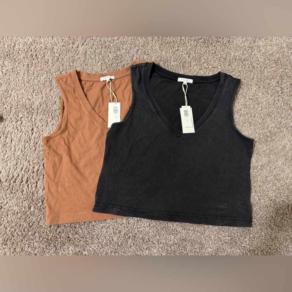Bundle Z Supply Black and Teakwood Women's V Neck Tank